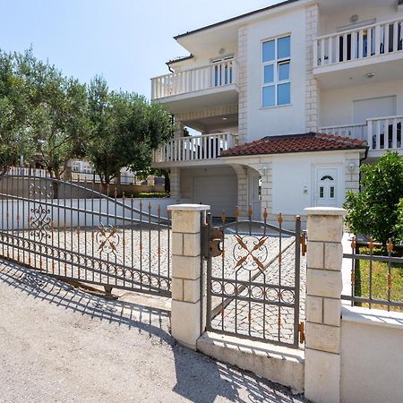 Villa Marina Okrug Gornji Exterior foto